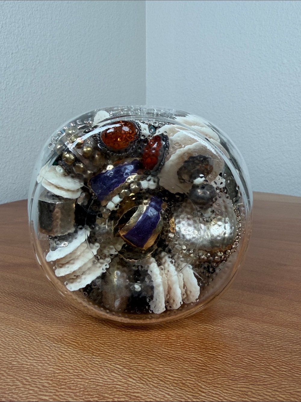 Miscellaneous VTG Costume Jewelry Jar Brooches Earrings Necklaces Rings - Picture 7 of 9